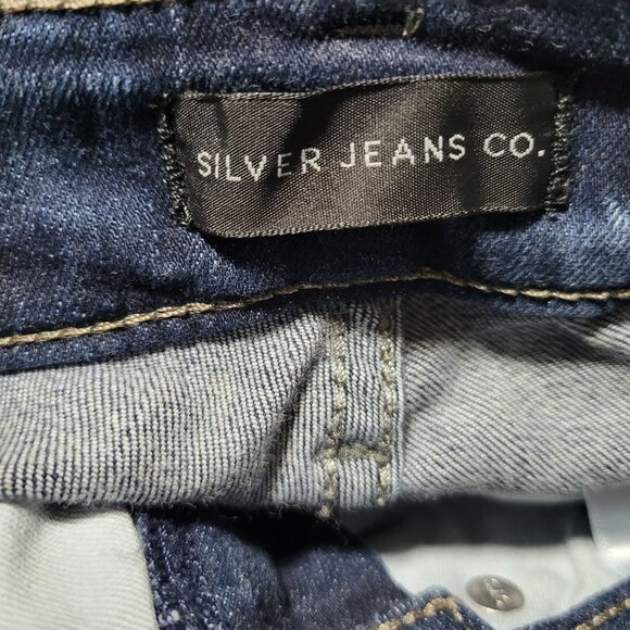 Silver Suki Skinny Crop Mid Rise Curvy Jeans Womens Size 26 Dark Wash Denim Pant - Picture 6 of 9
